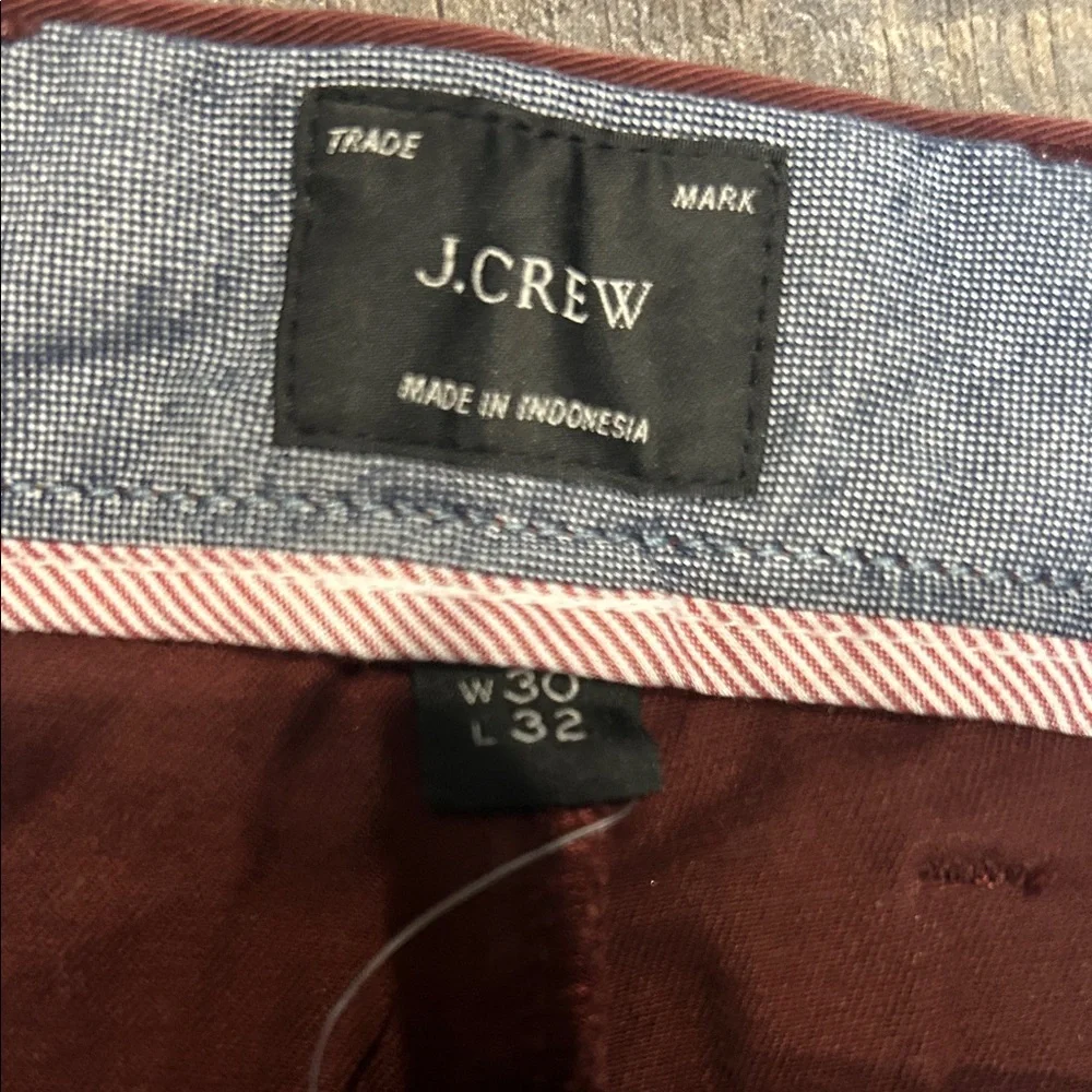 J. Crew Men's Chinos in Burgundy 30